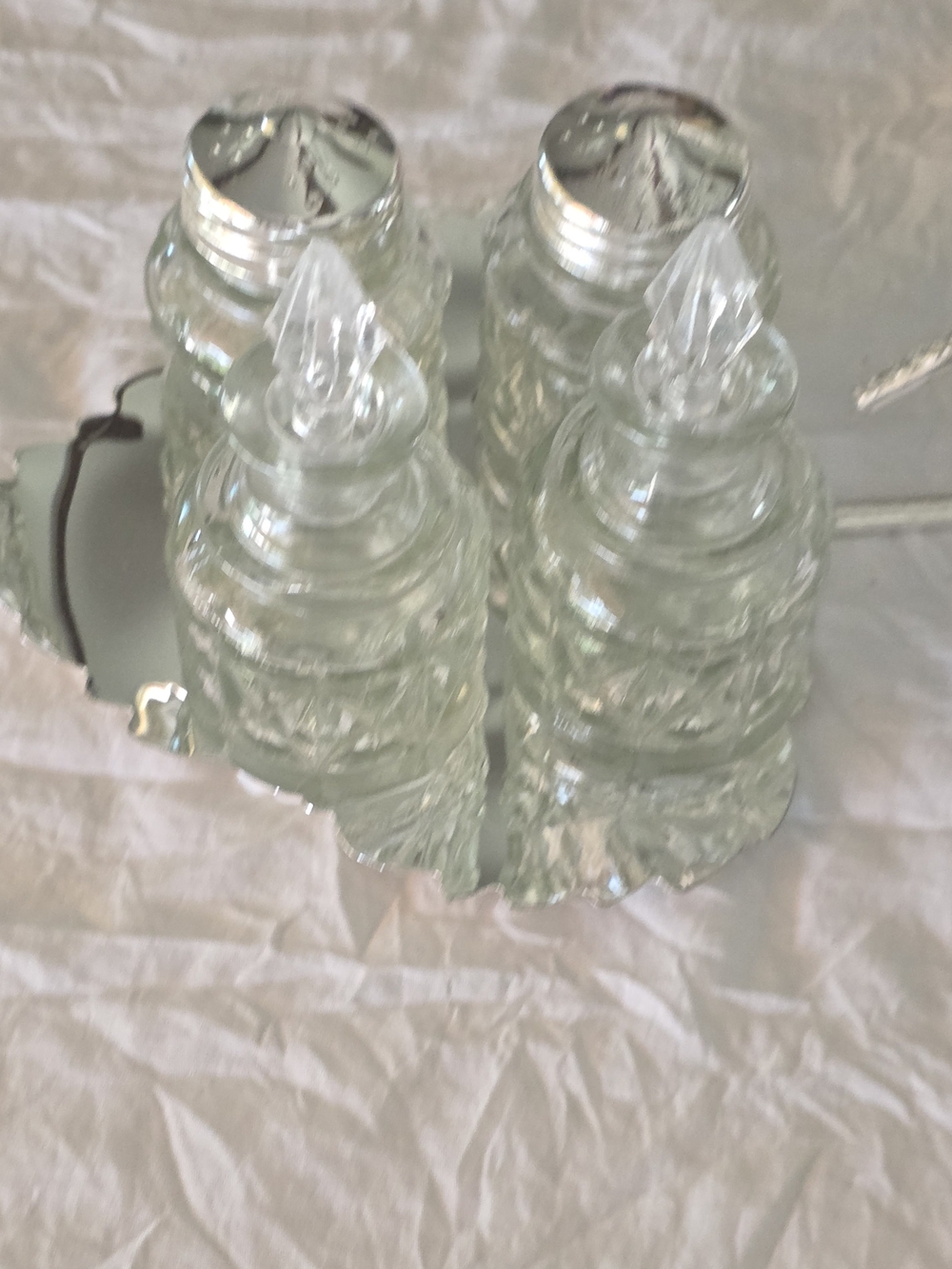Mayell Castor Cruet Set 4 piece Set Made In England Leaf Design Holder
